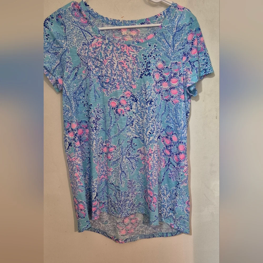 Lilly Pulitzer Etta Tee  Blue Ibiza Now You Sea Me Top Sz.M - Picture 3 of 7